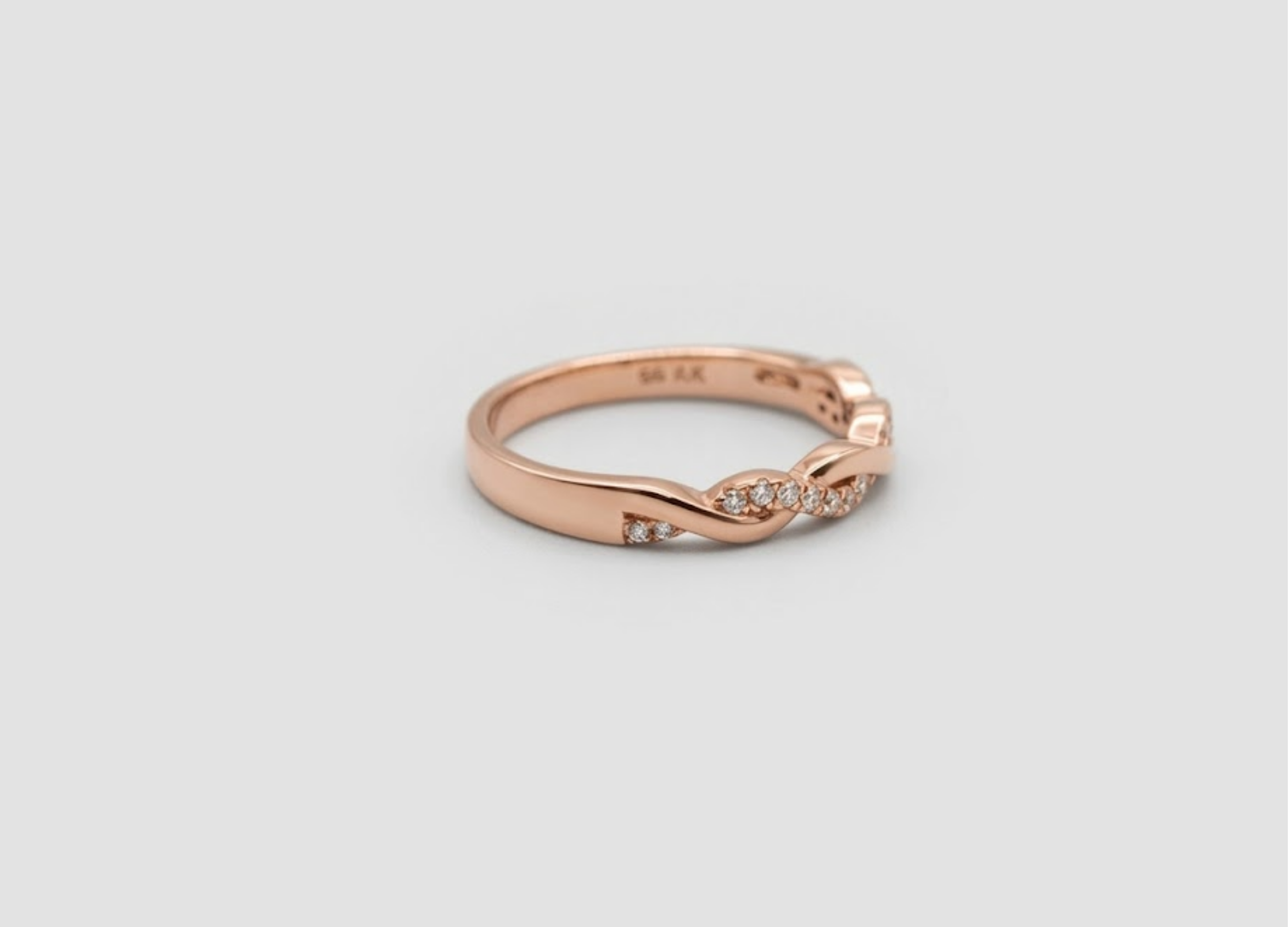 0.10tcw  (VS-EF) Twisted Infinity Lab-Grown Diamond Wedding Band for Women