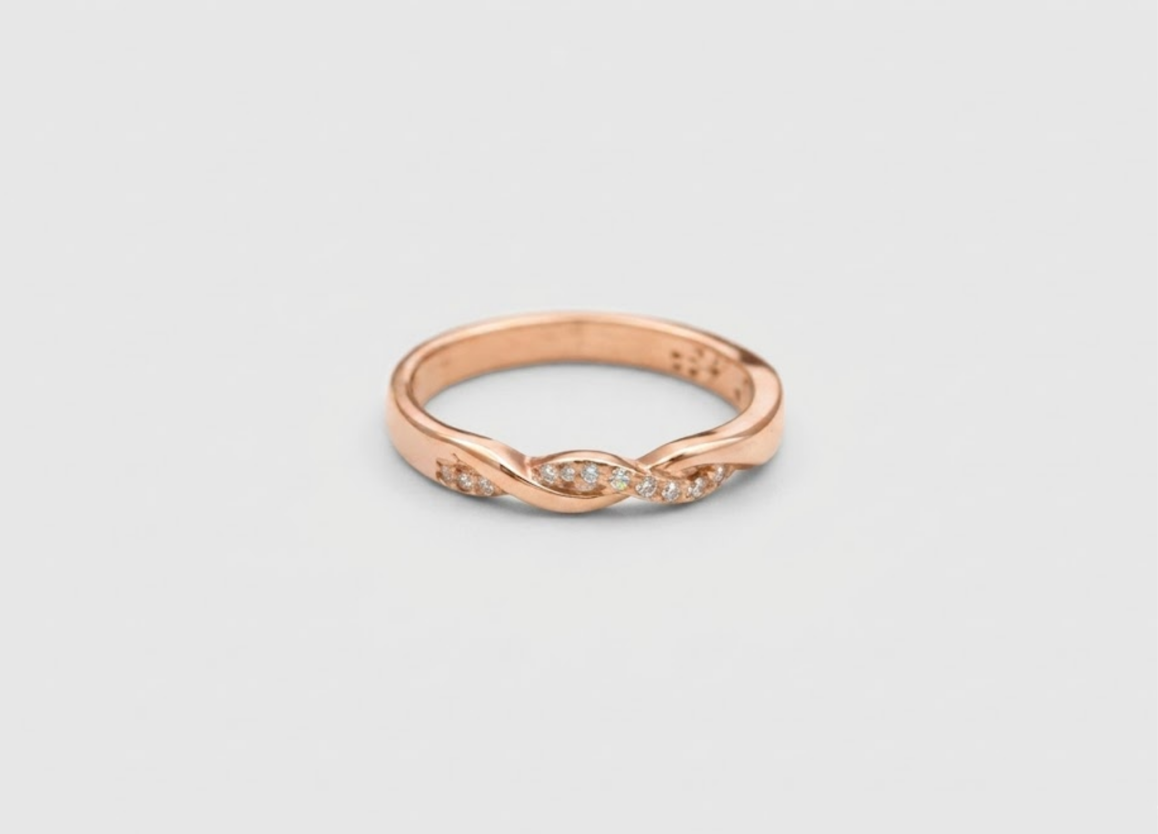 0.10tcw  (VS-EF) Twisted Infinity Lab-Grown Diamond Wedding Band for Women