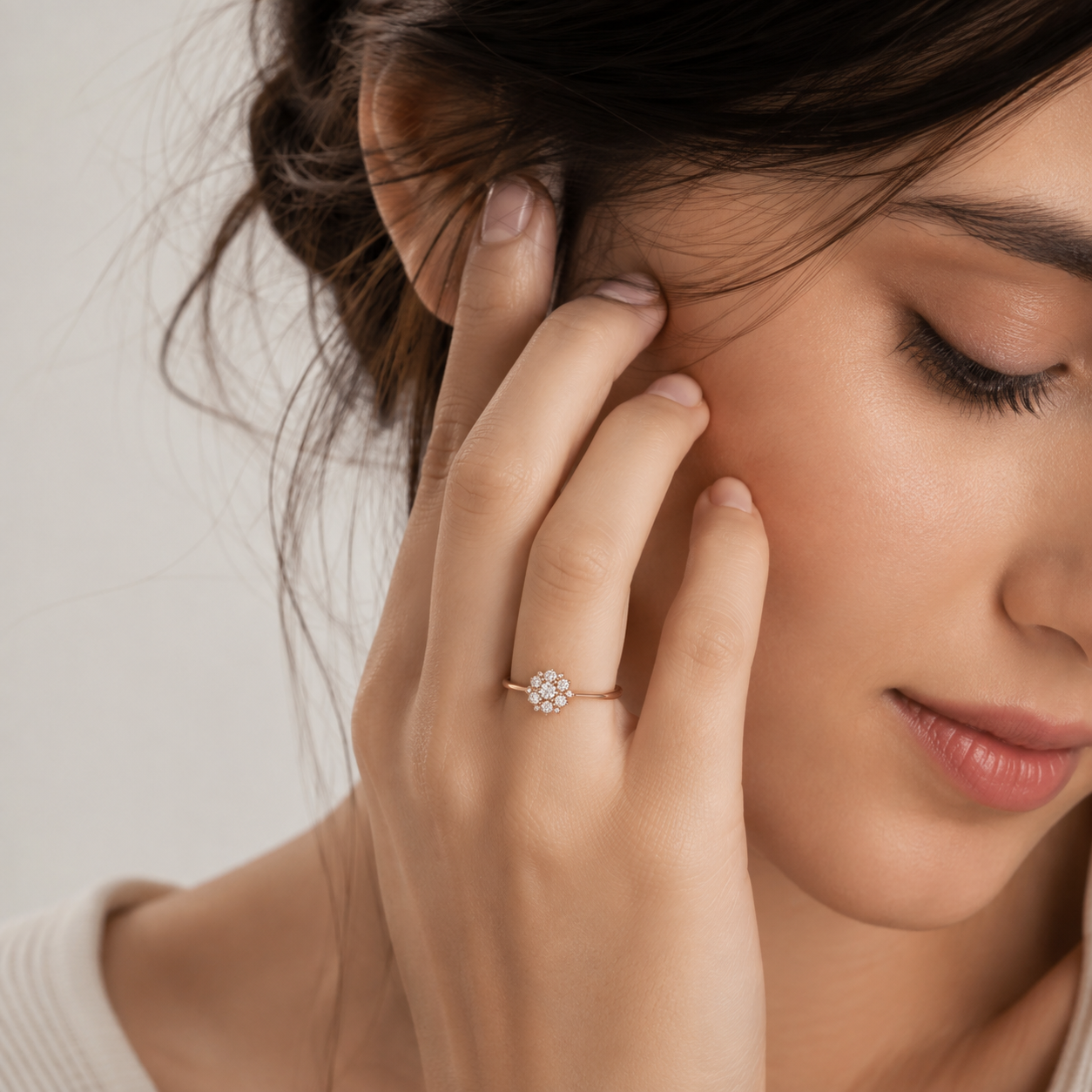 Lab Grown Diamond Round Cut 0.15 Ct. Cluster Ring (VS-EF)