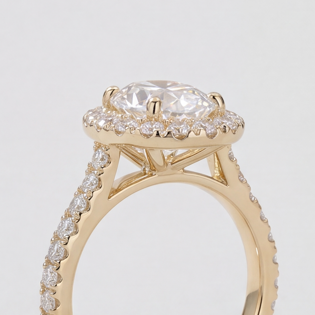 1.50 Ct. Lab-Grown Diamond Halo Ring Oval Cut (VS-EF)