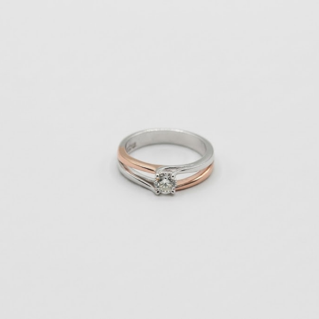 Trillion Cut Solitaire Lab Grown Diamond Engagement Ring in Gold – 1.00 tcw (VS - EF)