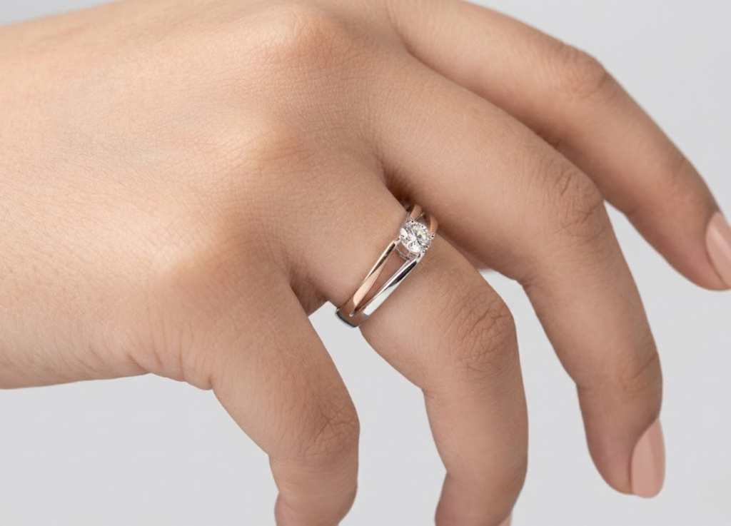 Trillion Cut Solitaire Lab Grown Diamond Engagement Ring in Gold – 1.00 tcw (VS - EF)