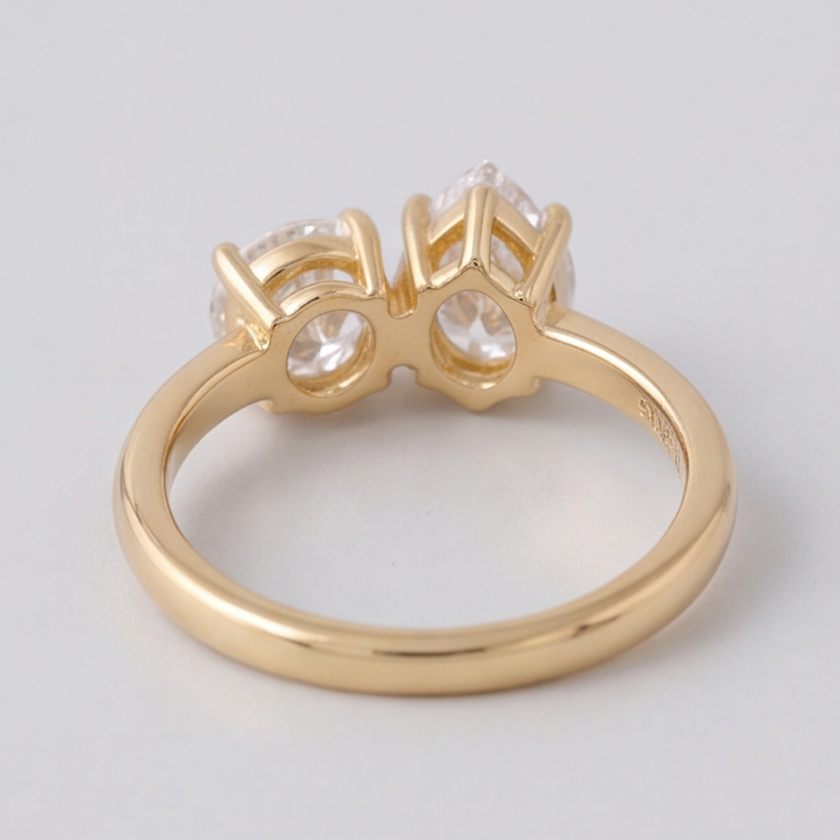 3 Ct. Lab-Grown Diamond Toi et Moi Pear & Round Cut (VS-EF)