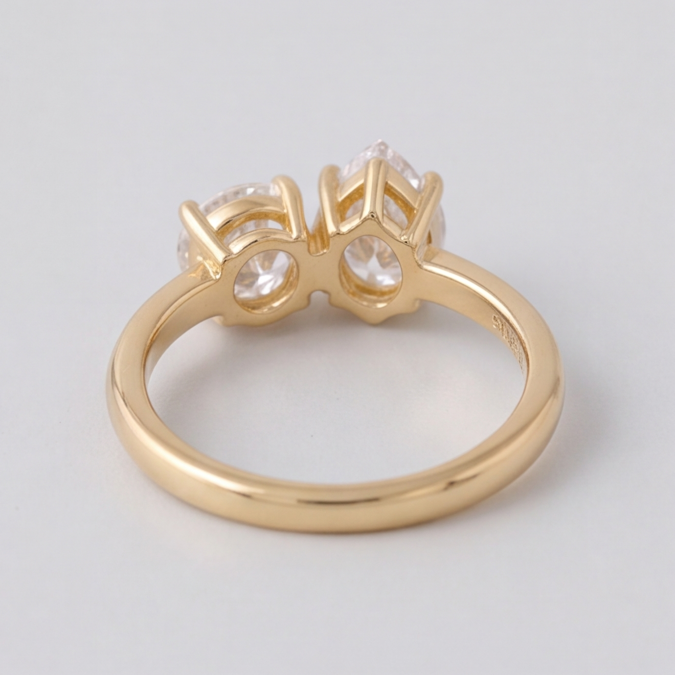 3 Ct. Lab-Grown Diamond Toi et Moi Pear & Round Cut (VS-EF)