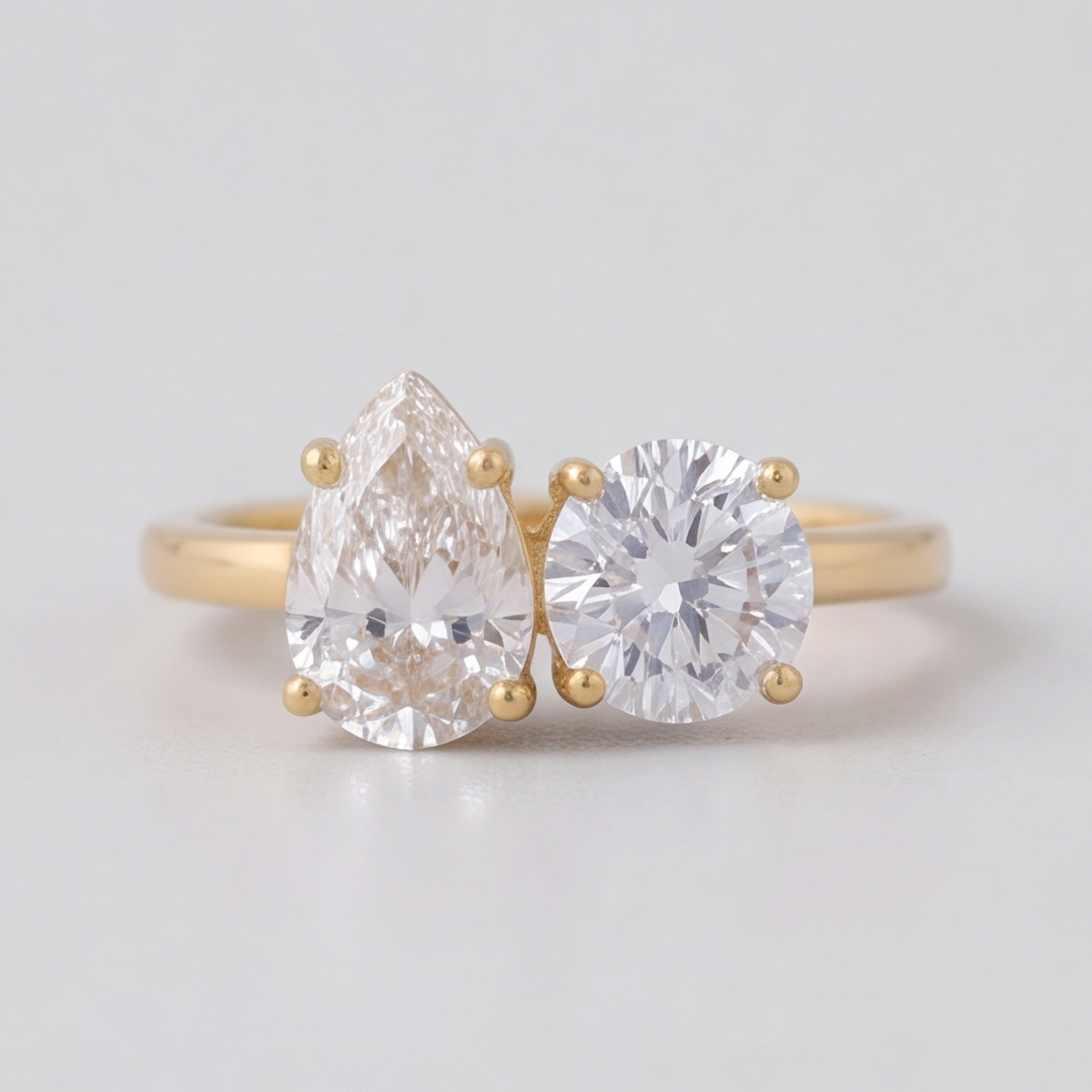 3 Ct. Lab-Grown Diamond Toi et Moi Pear & Round Cut (VS-EF)