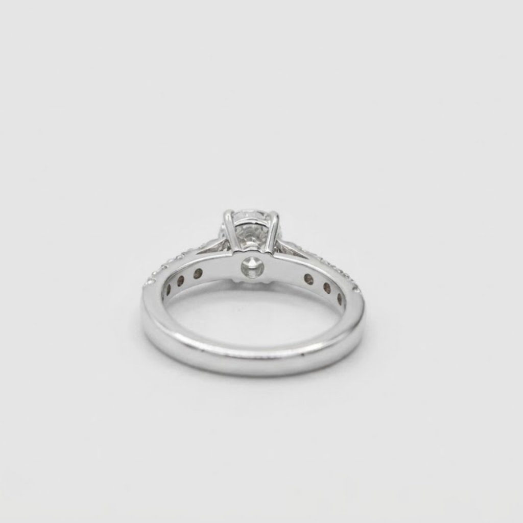 1.00tcw  (VS- EF) Round Brilliant Lab-Grown Diamond Pavé Engagement Ring in Gold