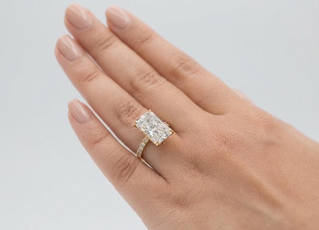 1.00tcw (VS- EF) Princess Halo Lab-Grown Diamond Engagement Ring in Gold