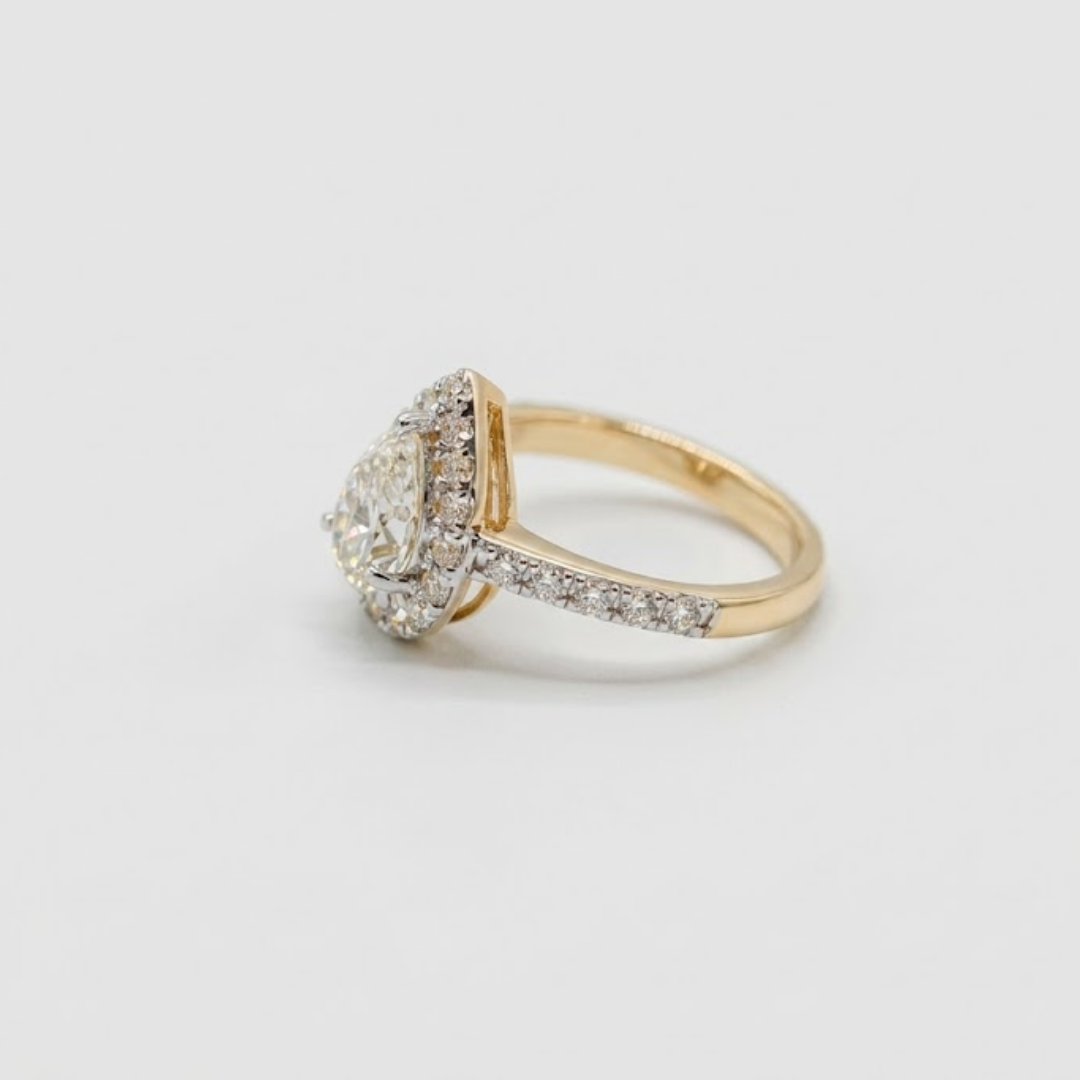 1.00tcw (VS- EF) Pear Halo Lab Grown Diamond Engagement Ring in Two Tone Gold