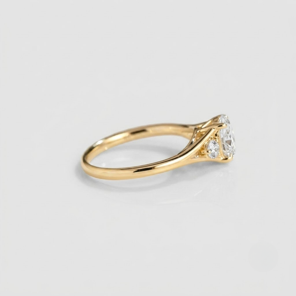 1.2 Ct. Lab-Grown Diamond Three Stone Diamond Oval Cut Ring (VS-EF)
