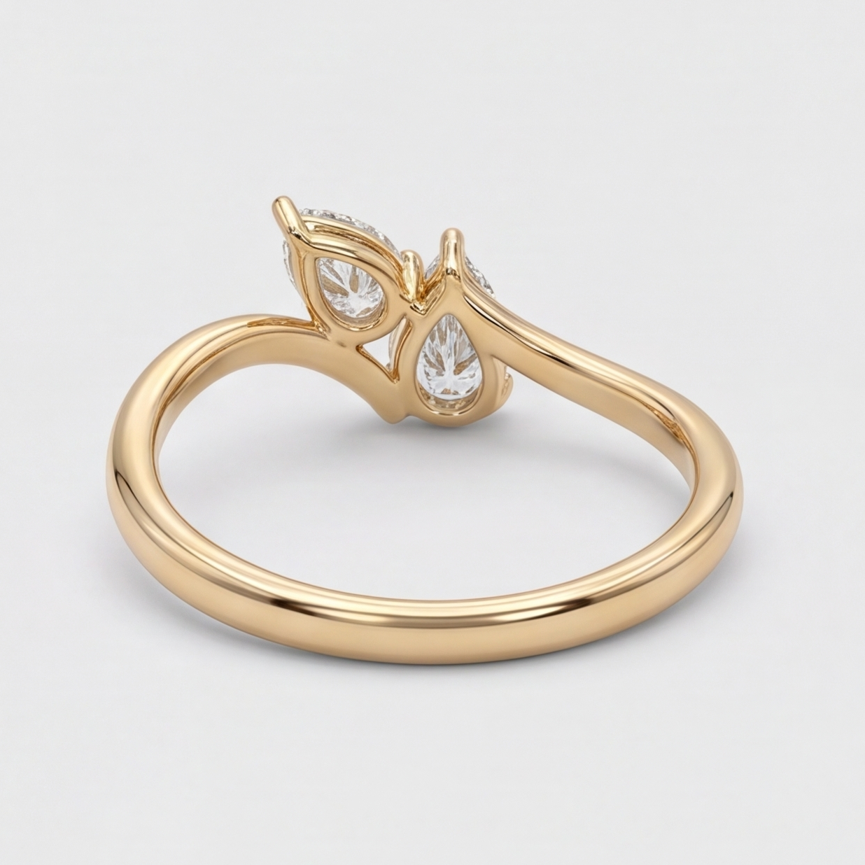 4 Ct. Lab-Grown Diamond Toi et Moi Pear & Pear Cut Ring (VS-EF)