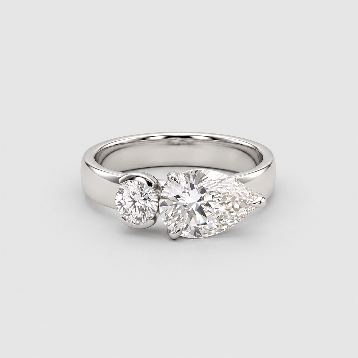 2.5 Ct. Lab-Grown Diamond Toi et Moi Ring Pear & Round Cut (EF/VVS-VS)