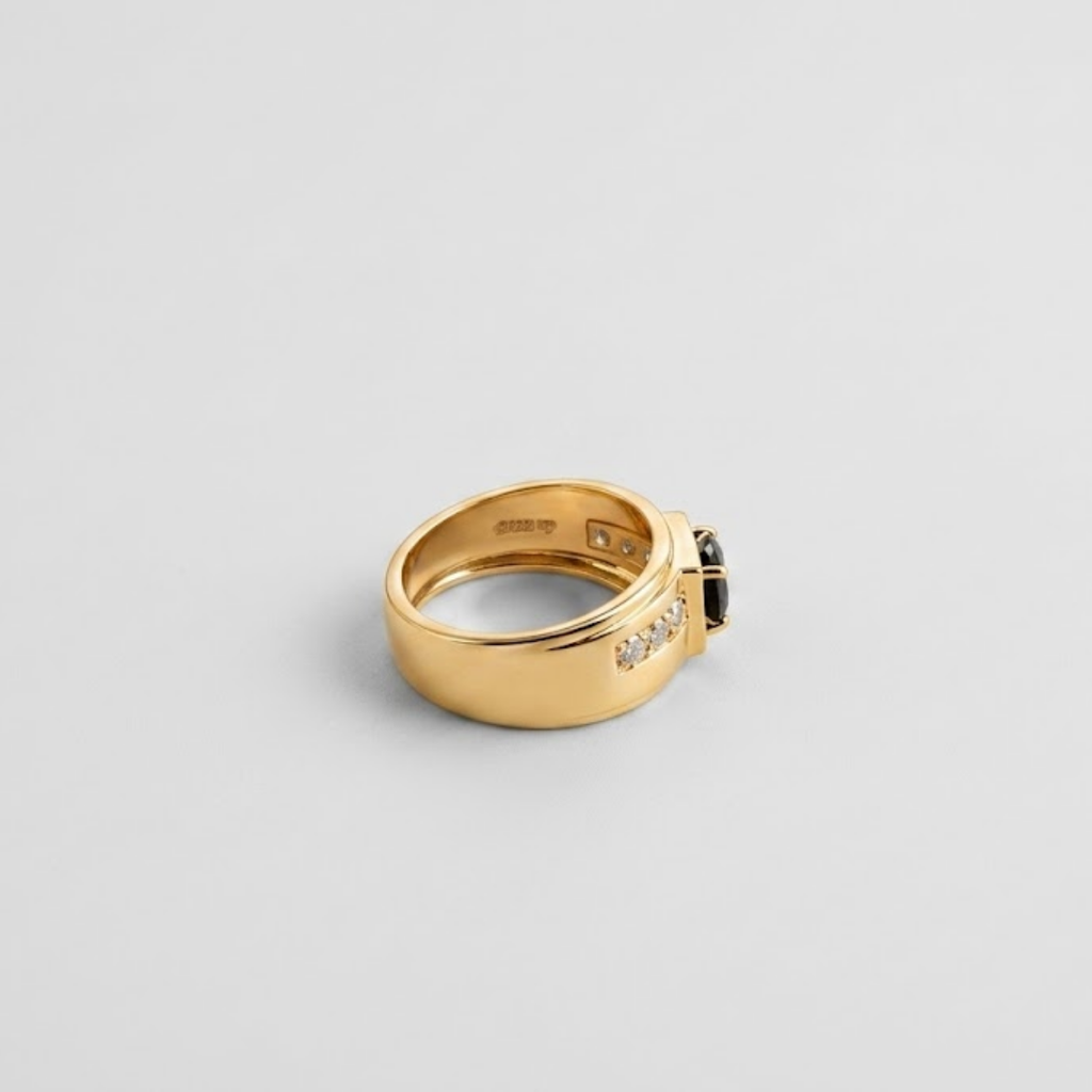 1 Ct. Round Cut Sapphire Solitaire with Assents Ring