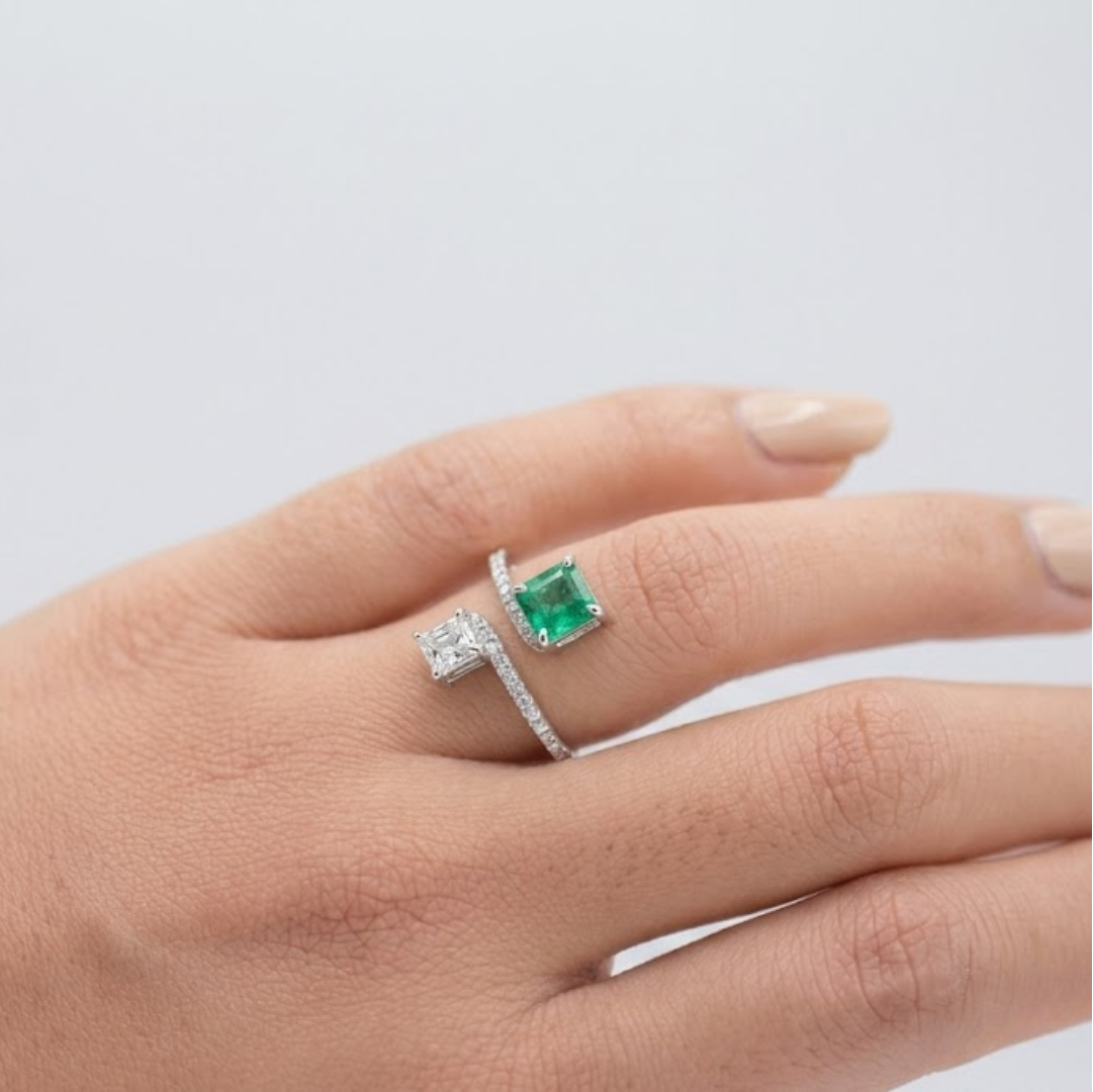 3.20 Ct. Emerald Cut Multi Cut Toi et Moi Ring