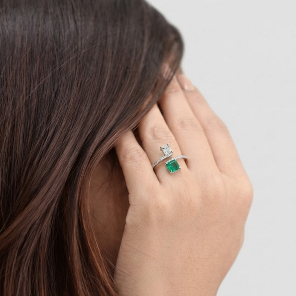 3.20 Ct. Emerald Cut Multi Cut Toi et Moi Ring