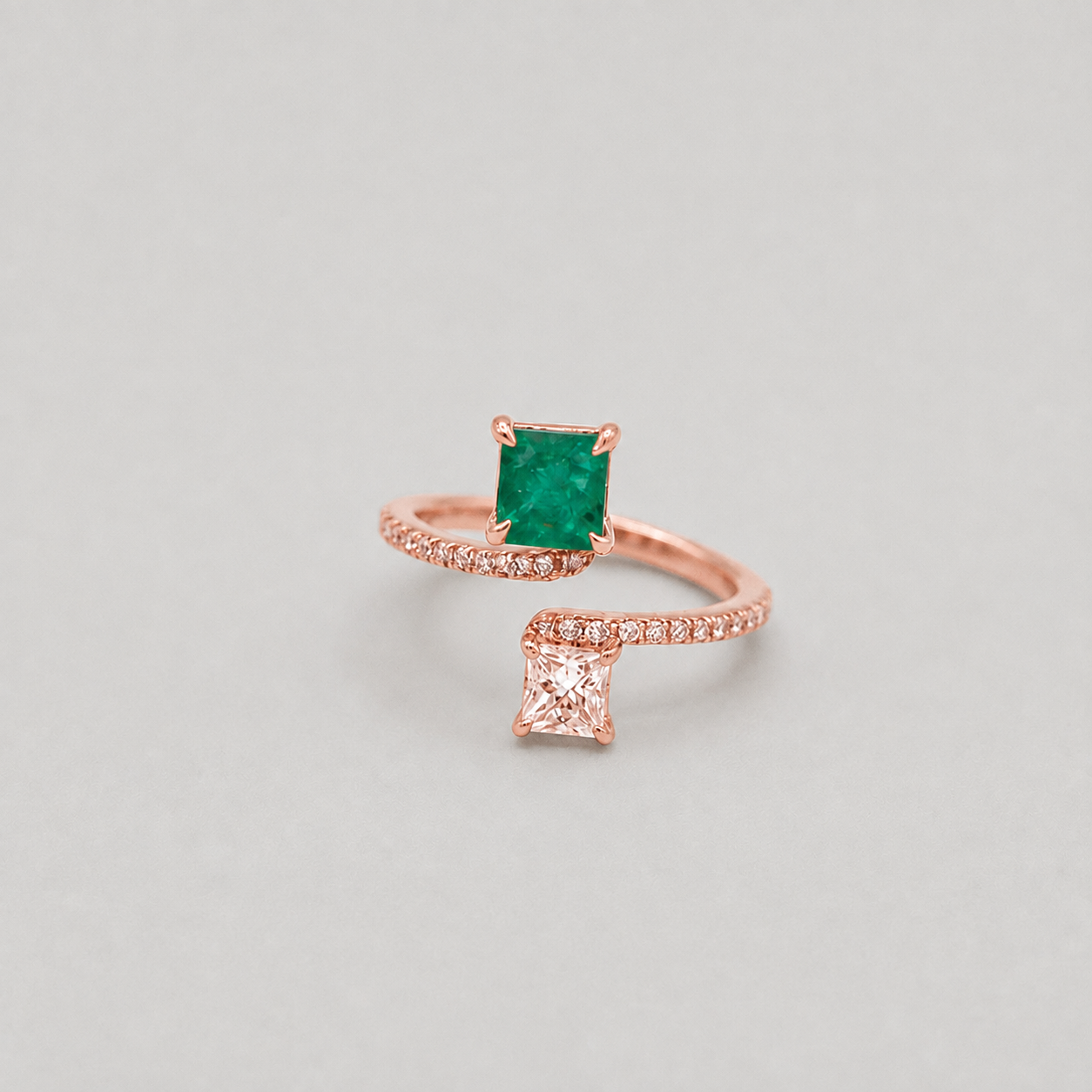2.75 Ct. Emerald Cut Multi Cut Toi et Moi Ring