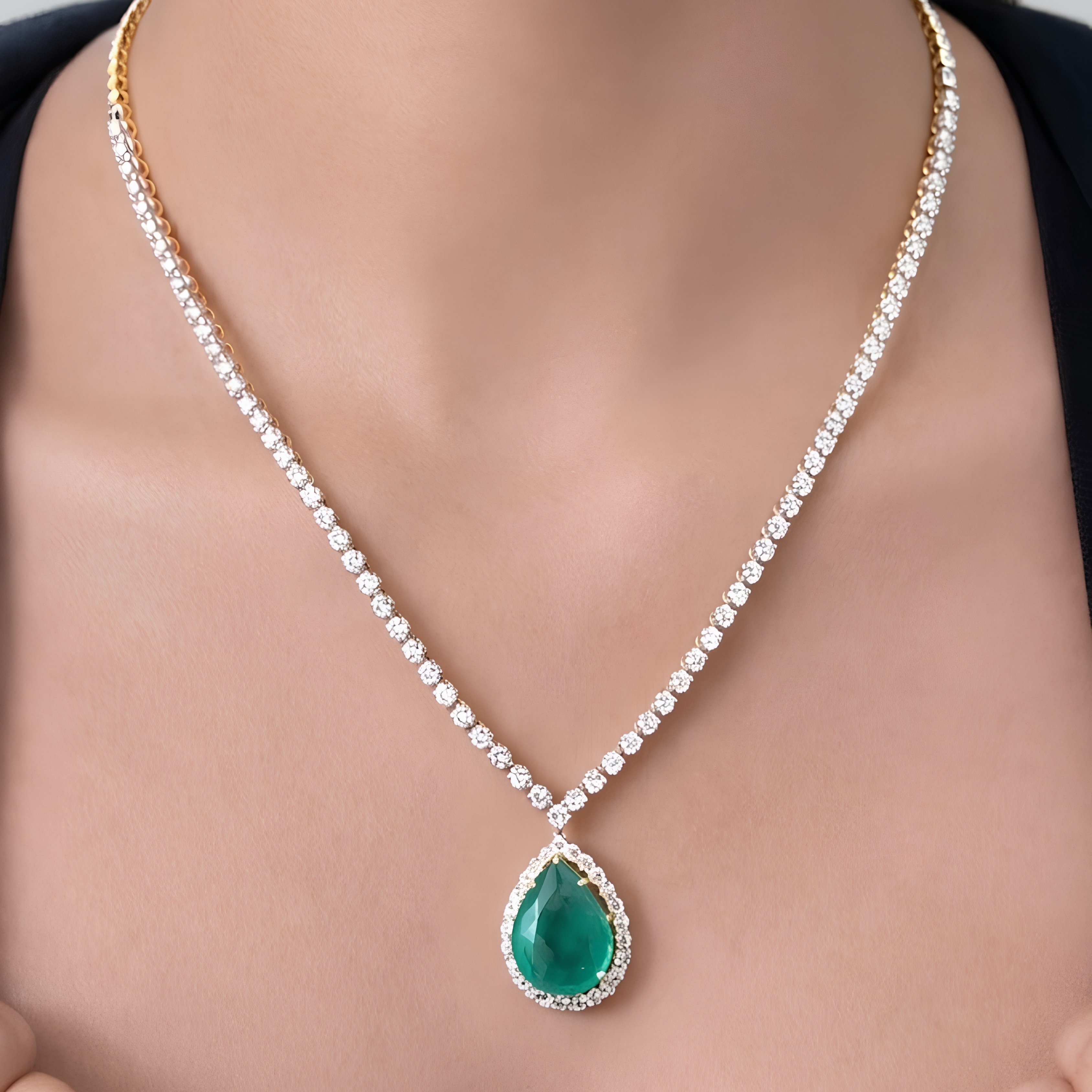 18 Ct. Bridal Necklace in Lab-Grown Diamond (VS-EF) & Natural Emerald