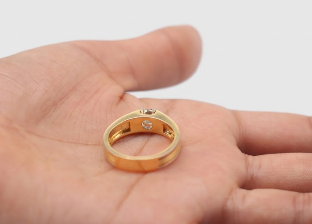 1 Ct. Lab-Grown Diamond Round-Cut Two-Tone Ring for Men (VS-EF)