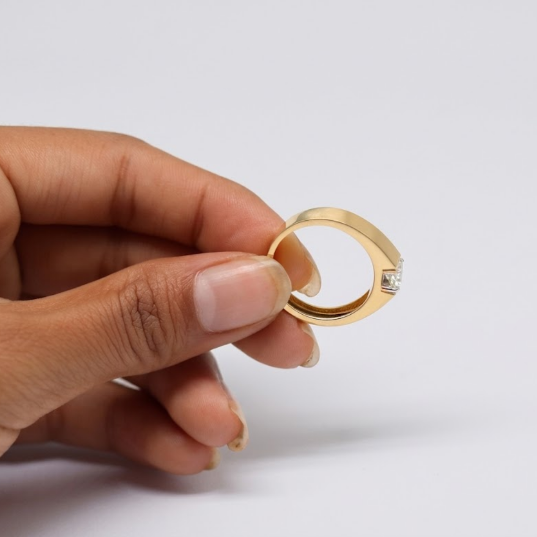 1 Ct. Lab-Grown Diamond Princess-Cut Men’s Ring (VS–EF)