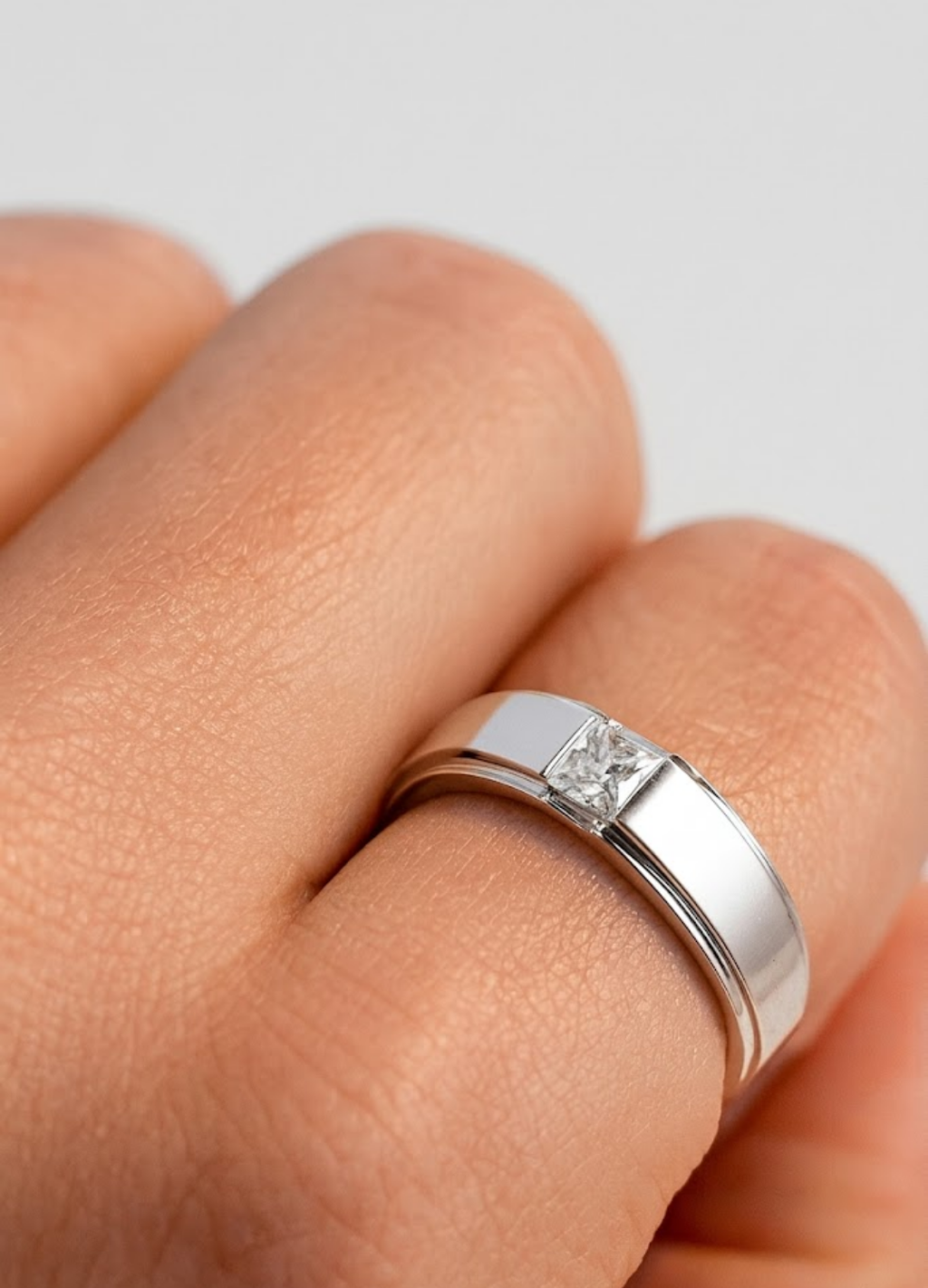 1 Ct. Lab-Grown Diamond Men's Princess Cut Solitaire Ring (VS-EF)