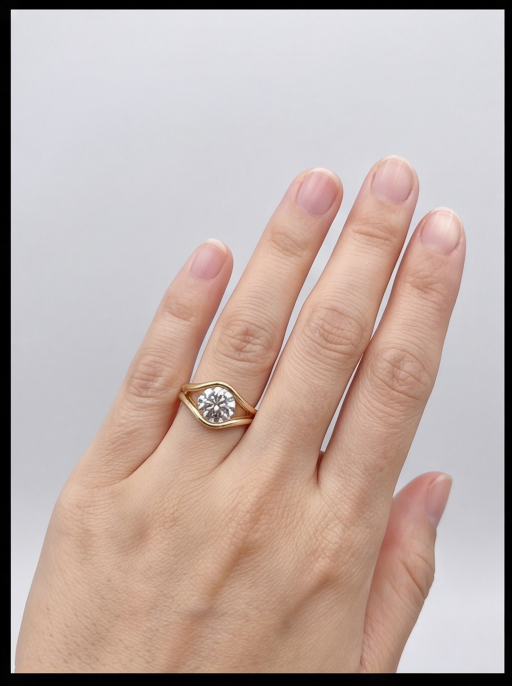 1.5 Ct. Lab-Grown Diamond Round Brilliant Cut Ring (VS-EF)