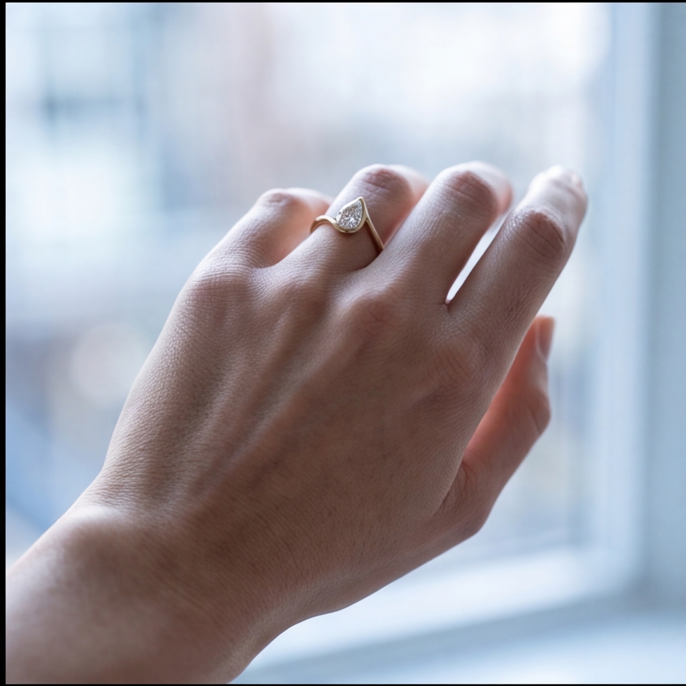 1 Ct. Lab-Grown Diamond Bezel Pear Cut Solitaire Ring (VS-EF)