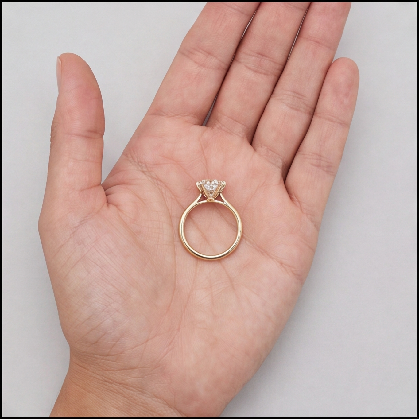 4 Ct. Lab-Grown Diamond Round Brilliant Cut Solitaire Ring (EF-VS)