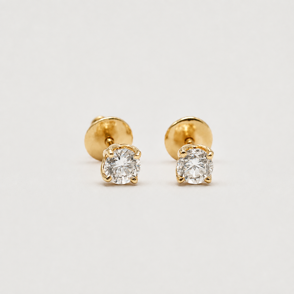 1 Ct. Lab Grown Diamond Round Cut Stud Earrings (VS-EF)