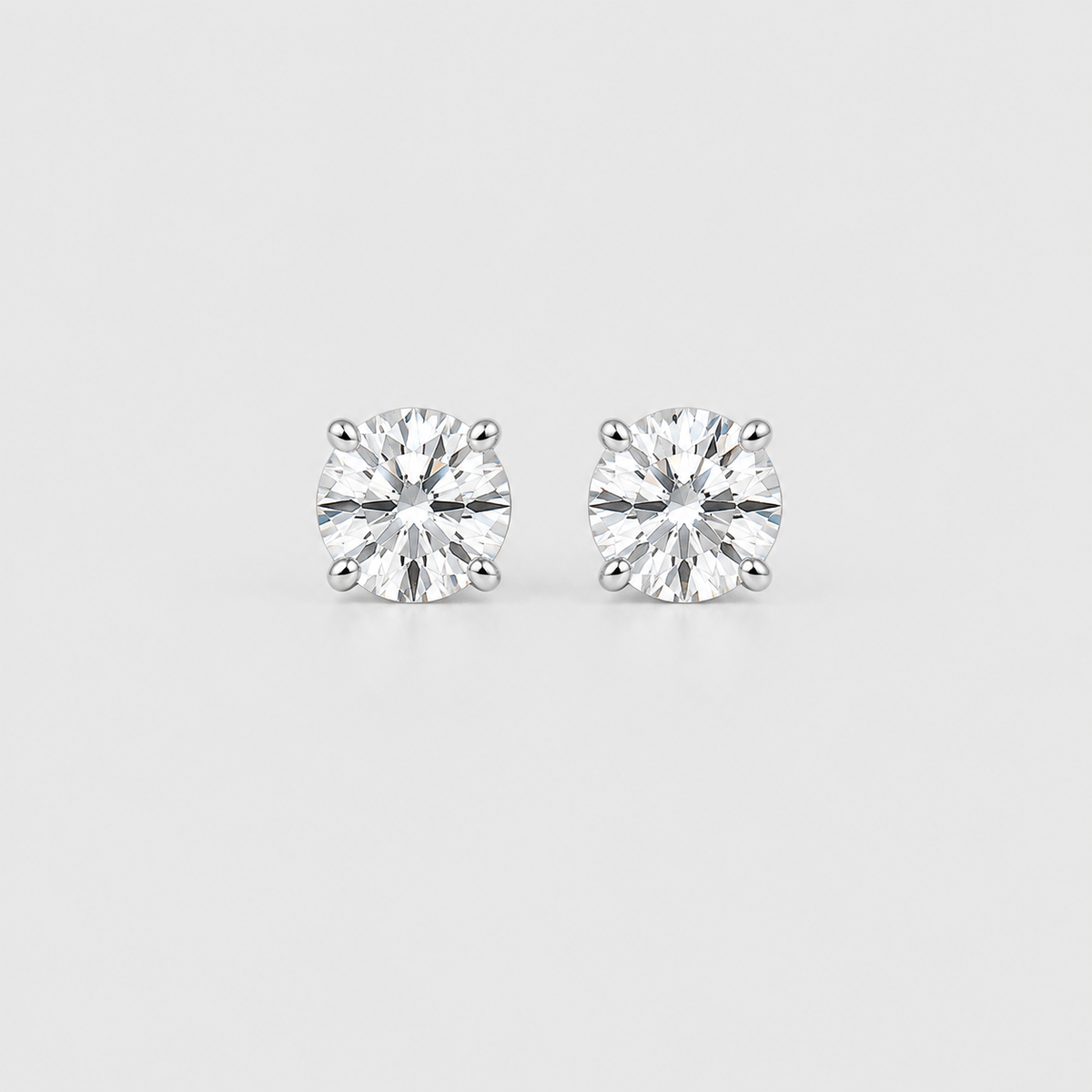 Lab-Grown Diamond Round-Cut Solitaire Studs 0.50 Ct. (EF/VVS-VS)
