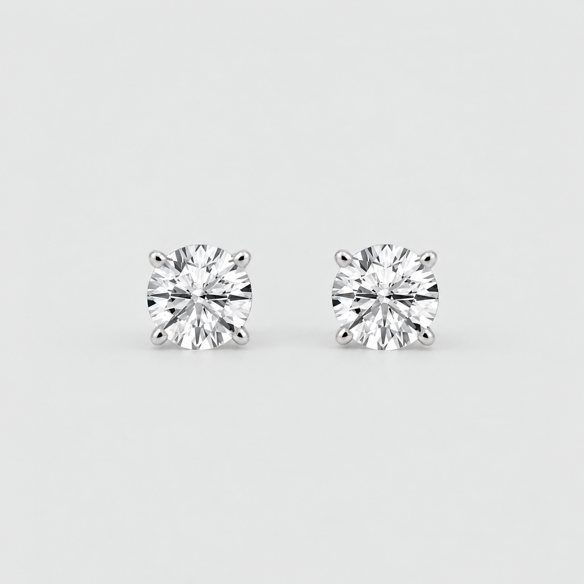 1 Ct. Lab Grown Diamond Stud Earrings Round-Cut (EF/VVS-VS)