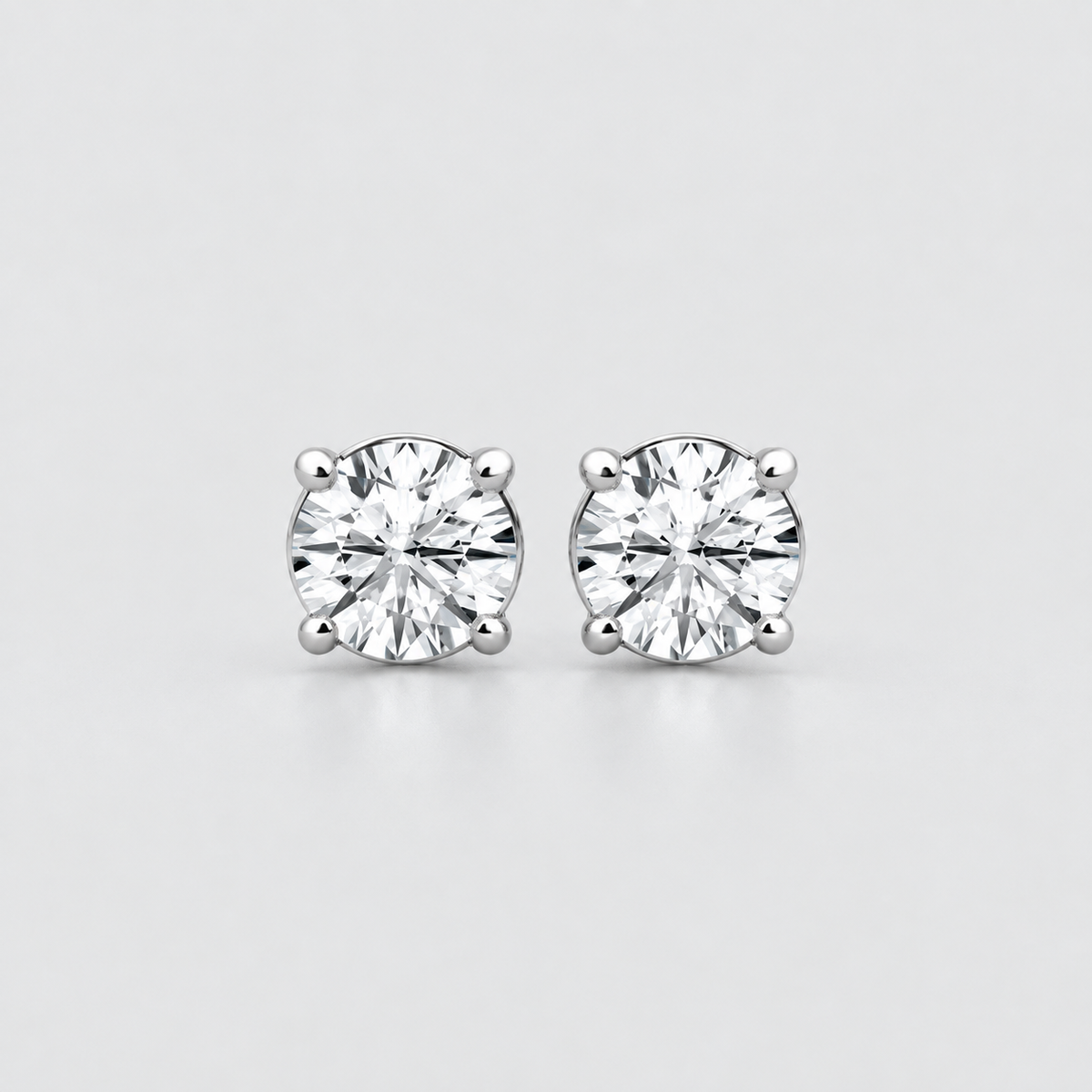 2 Ct. Lab Grown Diamond Stud Earrings Round-Cut (VS-EF)