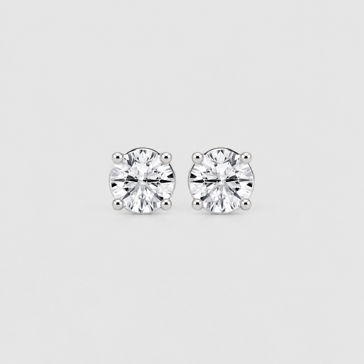 1.5 Ct. Lab Grown Diamond Stud Earrings Round Cut (EF/VVS-VS)