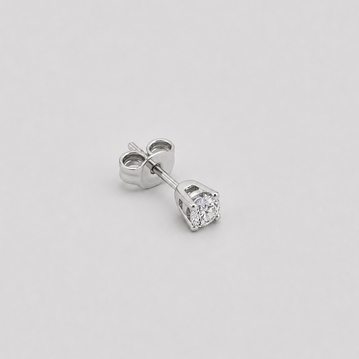 Lab Grown Diamond Solitaire Studs 0.50 Ct. (VS-EF)