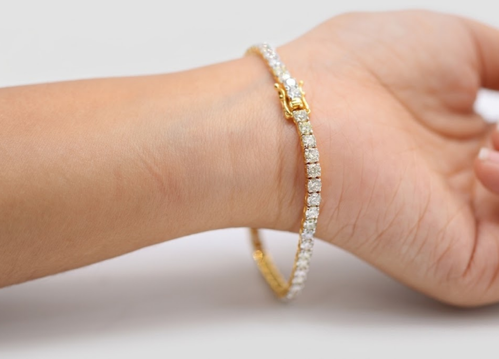 Natural Diamond Tennis Bracelet for Women | Luxury Diamond Bracelet | Fine Diamond Jewelry