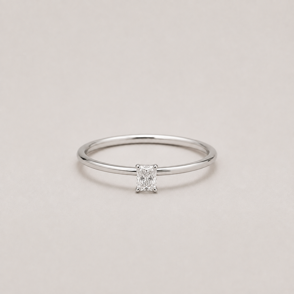 Lab-Grown Diamond Ring Radiant-Cut Diamond 0.25 Ct. (VS-EF)