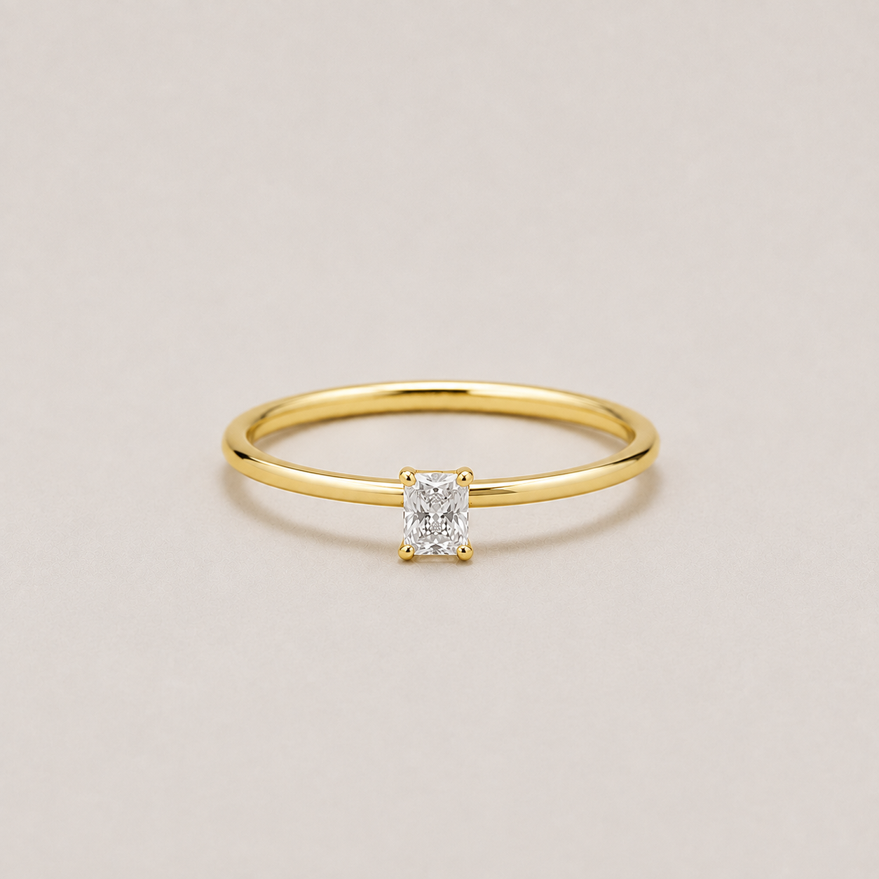 Lab-Grown Diamond Ring Radiant-Cut Diamond 0.25 Ct. (VS-EF)