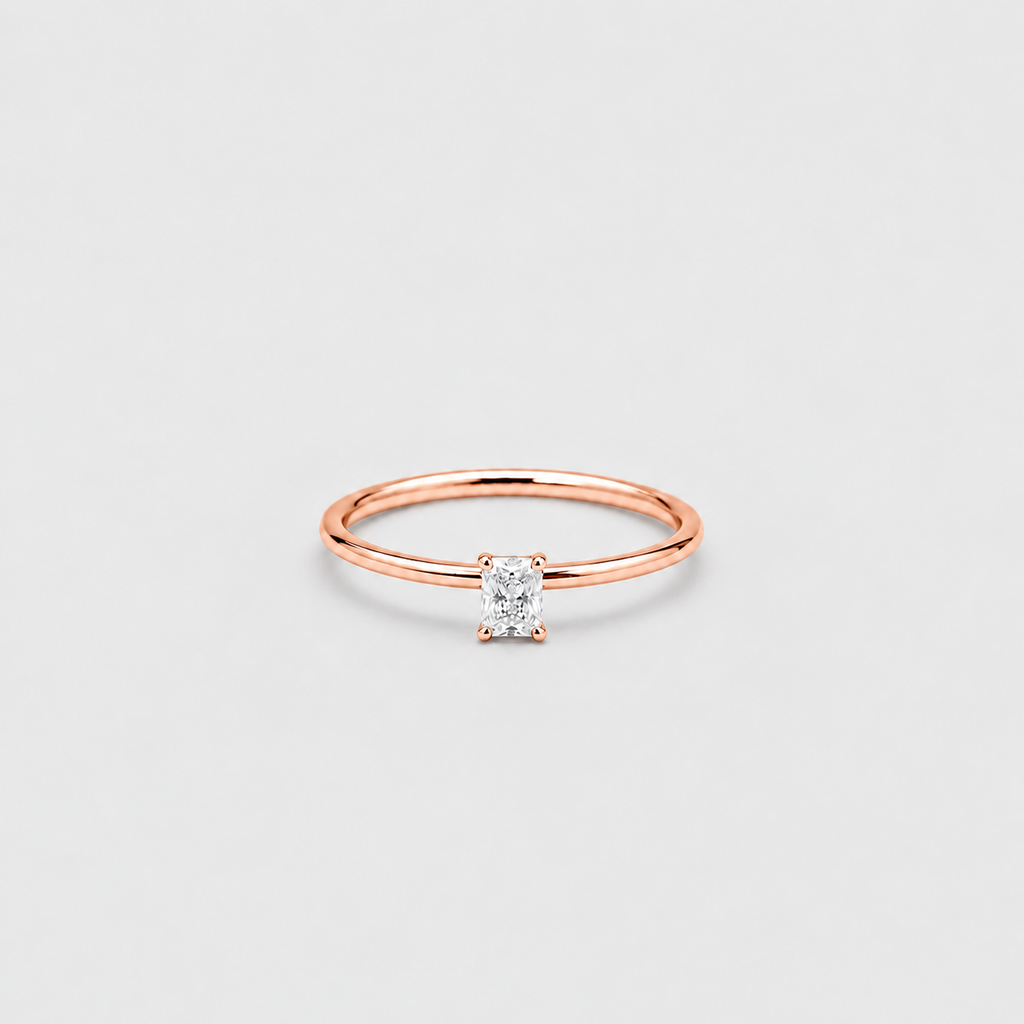 Lab-Grown Diamond Ring Radiant-Cut Diamond 0.25 Ct. (EF/VVS-VS)
