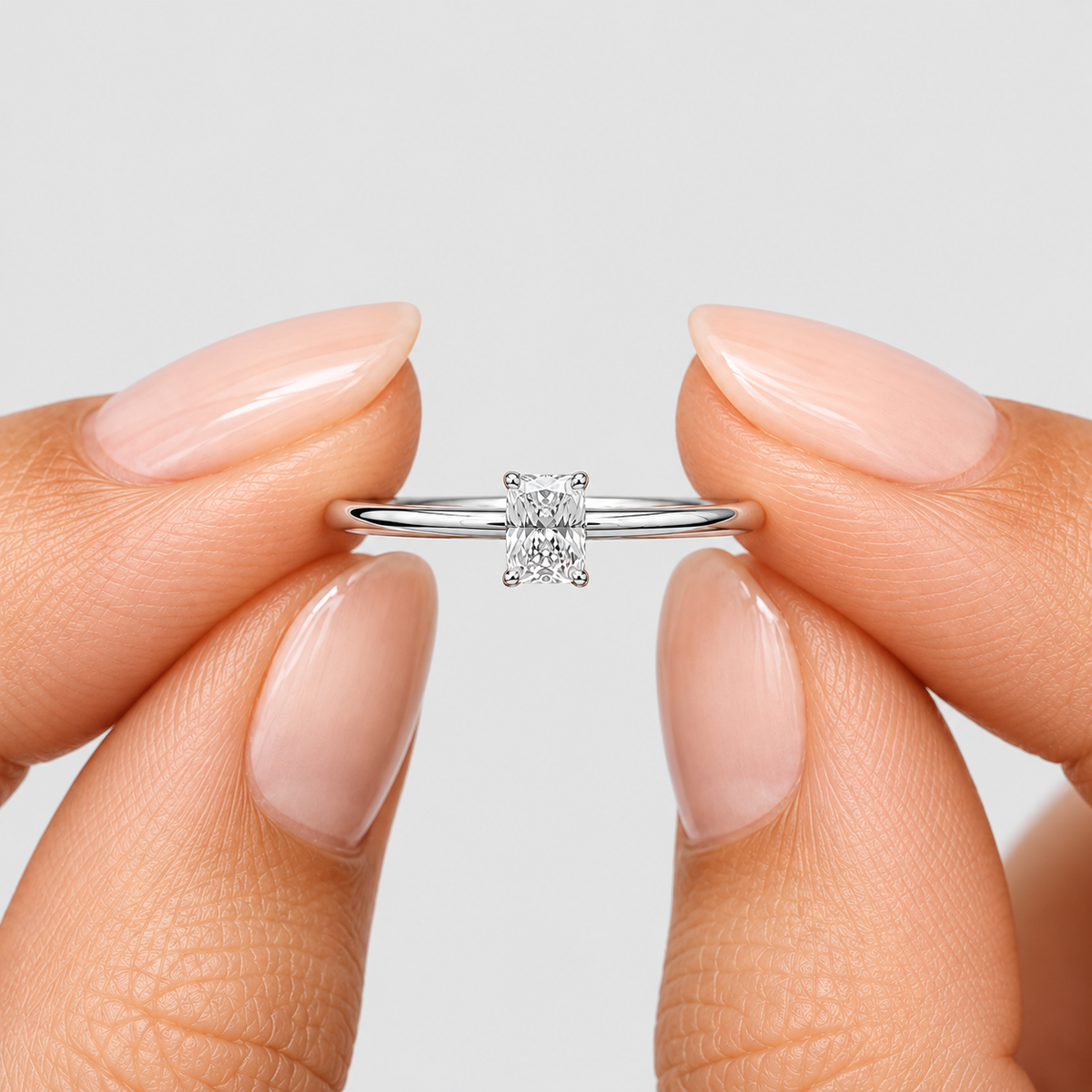 Lab-Grown Diamond Ring Radiant-Cut Diamond 0.50 Ct. (EF/VVS-VS)