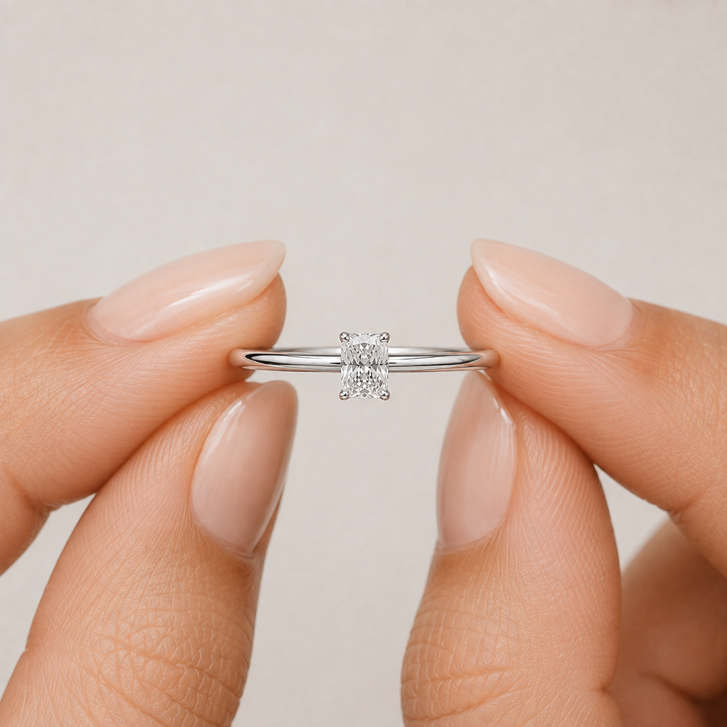 Lab-Grown Diamond Ring Radiant-Cut Diamond 0.50 Ct. (VS-EF)