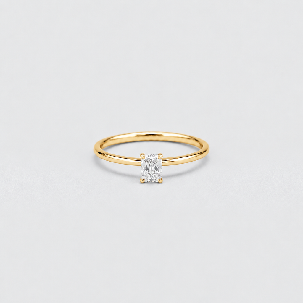 Lab-Grown Diamond Ring Radiant-Cut Diamond 0.50 Ct. (EF/VVS-VS)