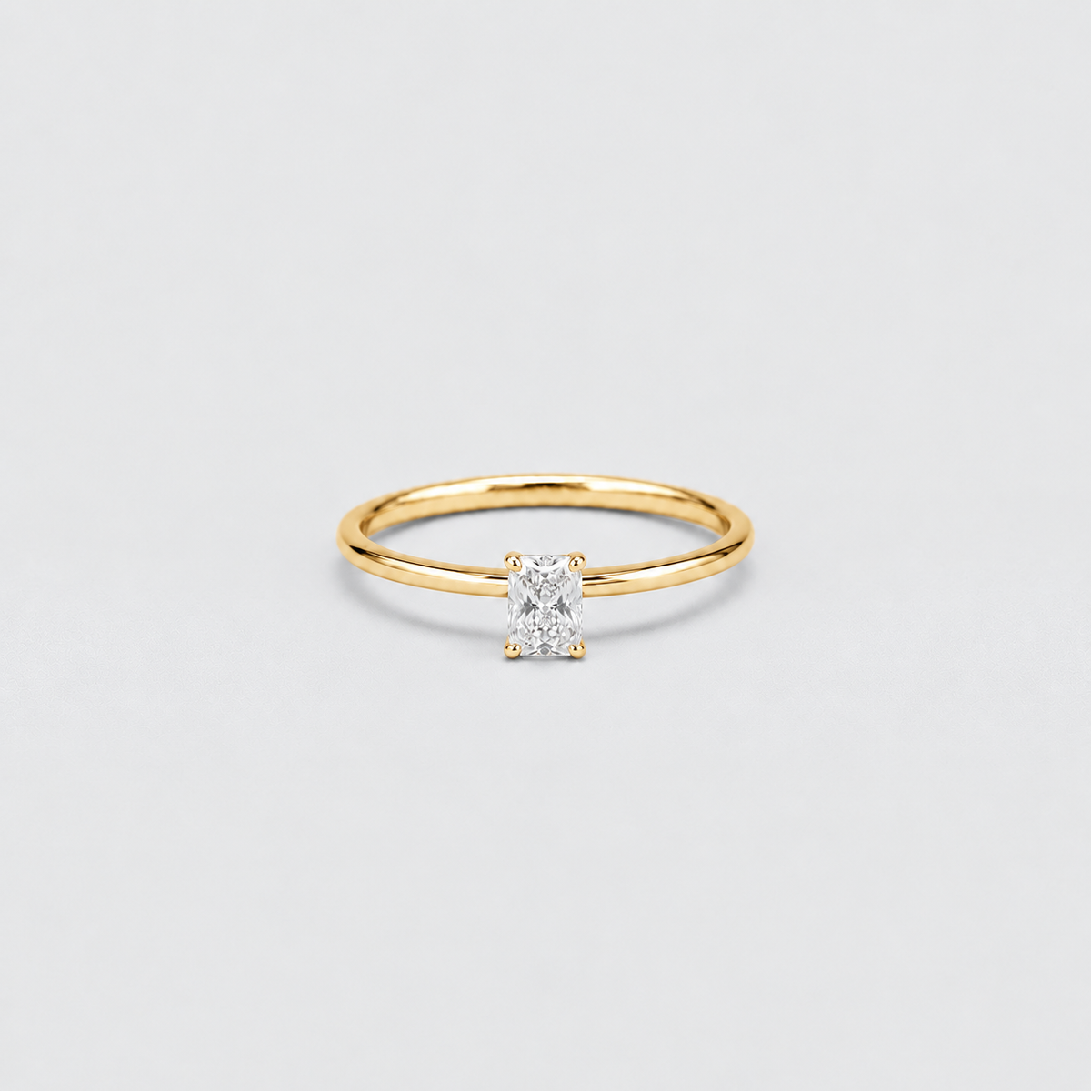 Lab-Grown Diamond Ring Radiant-Cut Diamond 0.50 Ct. (EF/VVS-VS)