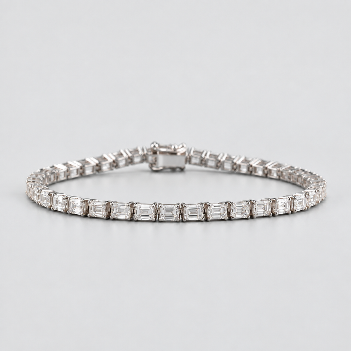 5.5 Ct. Lab Grown Diamond Tennis Bracelet Emerald Cut (EF/VVS-VS)