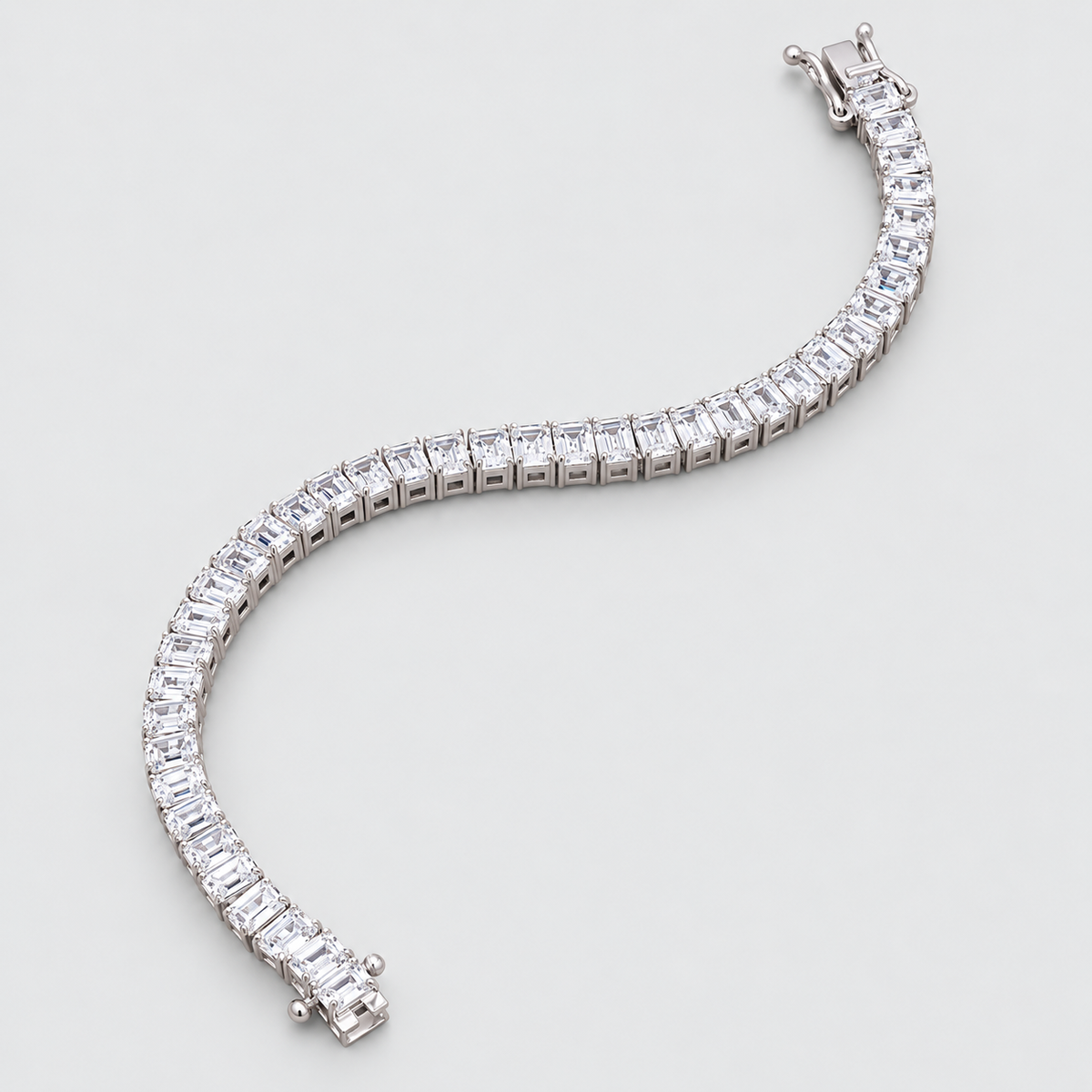 9 Ct. Lab Grown Diamond Emerald Cut Tennis Bracelet (EF/VVS-VS)