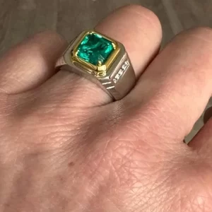 3 ct Lab Grown Asscher Cut Emerald & Diamond Men's Ring - Image 5