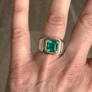 3 ct Lab Grown Asscher Cut Emerald & Diamond Men's Ring - Image 4