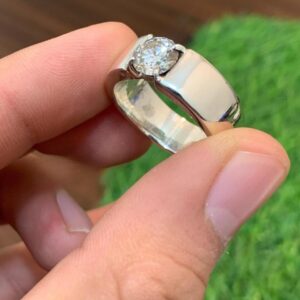 1.50 ct Lab Grown Diamond Men's Solitaire Ring - Image 3