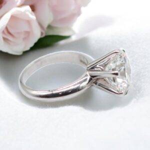 2 ct Lab Grown Solitaire diamond Ring - Image 3