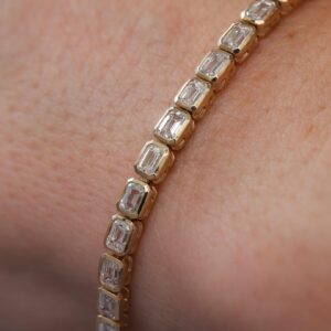 10 ct Emerald Cut Lab Grown Diamond Men's Tennis Bracelet - Image 3