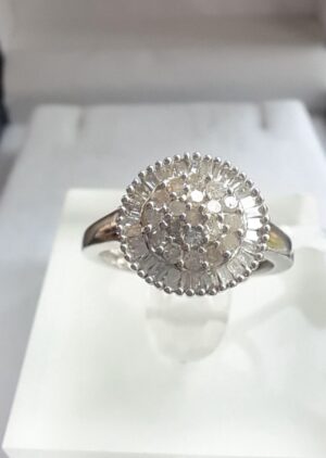 0.50 ct Lab Grown Diamond Cluster Ring - Image 3