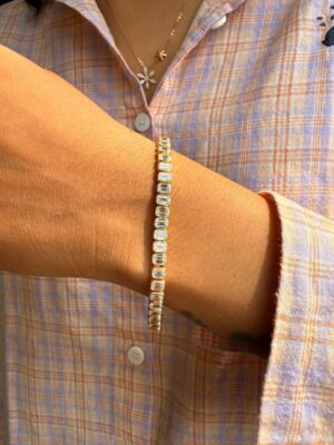 15 ct Emerald Cut Lab Grown Diamond Men's Tennis Bracelet - Image 5