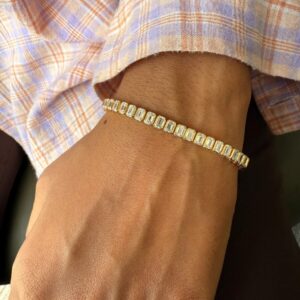 15 ct Emerald Cut Lab Grown Diamond Men's Tennis Bracelet - Image 2